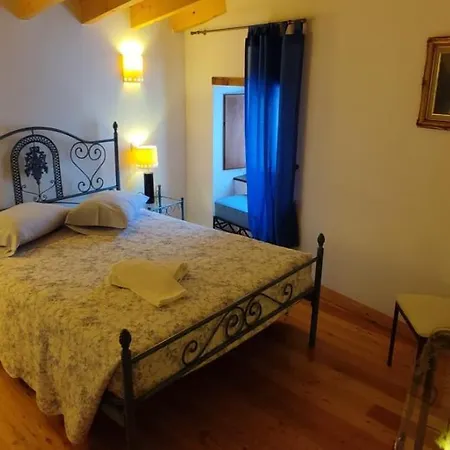 Κατάλυμα σε φάρμα Patio Do Xisto Gondramaz