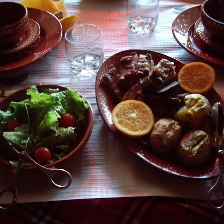 Κατάλυμα σε φάρμα Patio Do Xisto *