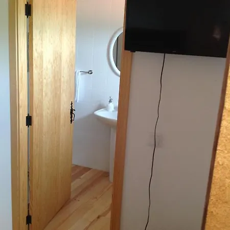 Patio Do Xisto Κατάλυμα σε φάρμα